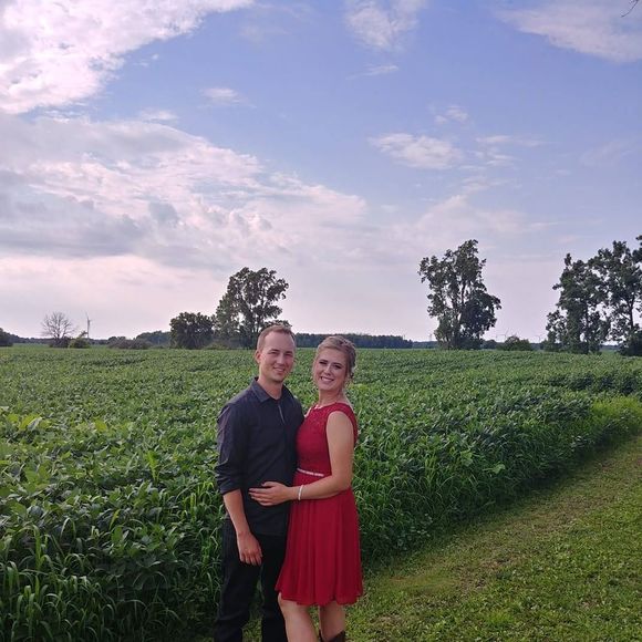 Meet your Posher, Sonja - Picture 1 of 1